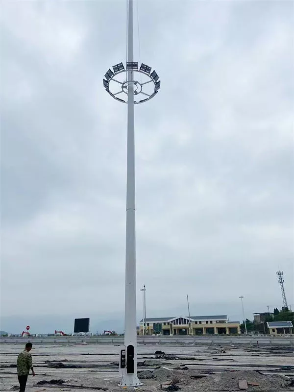 20220606重慶城開高速北服務區(qū)6組25米12400W-3